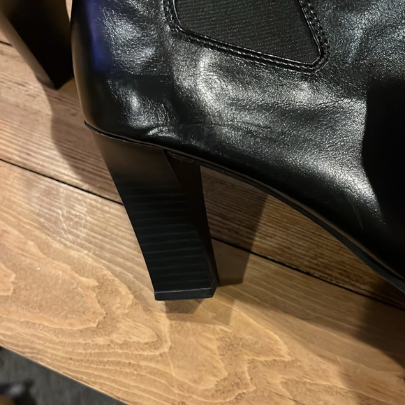 Women’s black leather 3 inch heal boots size 10 - Picture 6 of 7